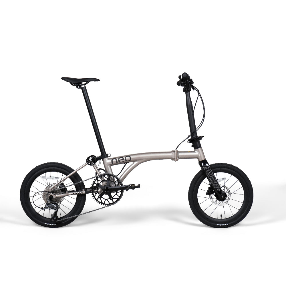 16" JAVA neo – Aluminiumrahmen + Carbongabel – 9-Gang